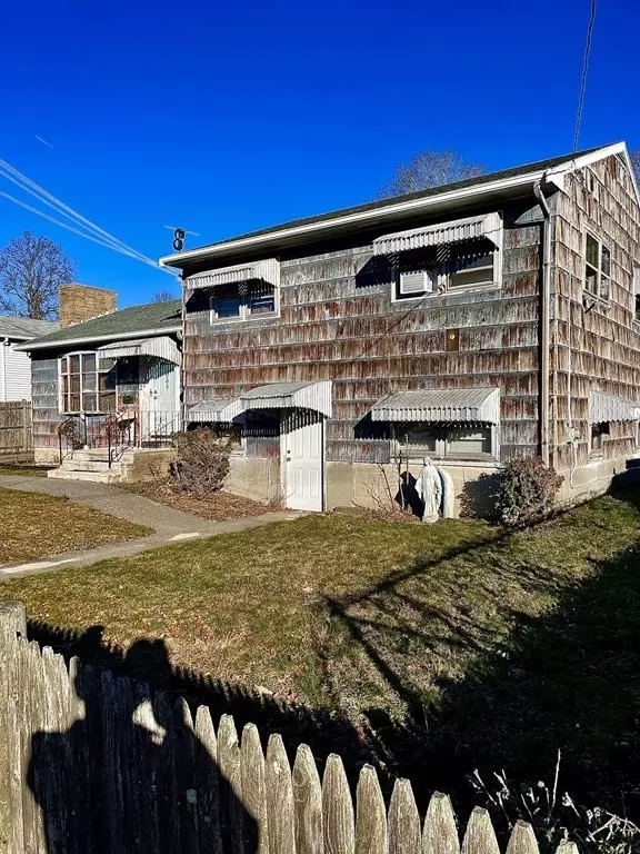 224 Liberty, New Bedford, MA 02740 2 Photos Movoto