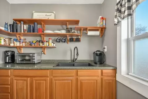 12 Blanche St, Worcester, MA 01604 photo 22