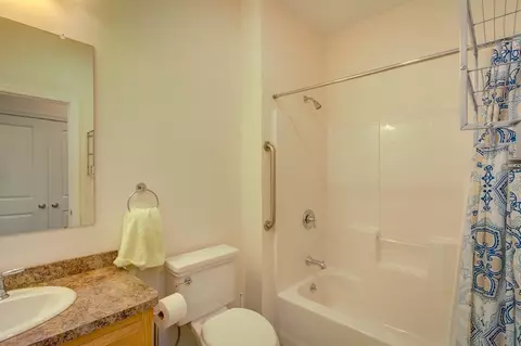 80 Eagle Brook Blvd, Wrentham, MA 02093 photo 15