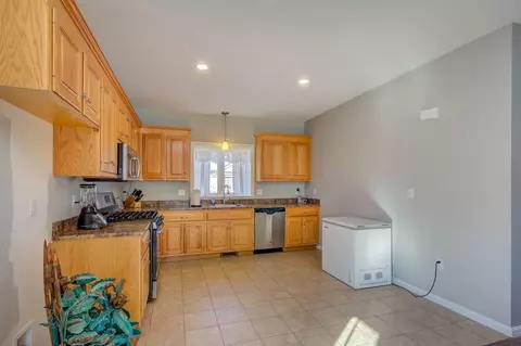 80 Eagle Brook Blvd, Wrentham, MA 02093 photo 20