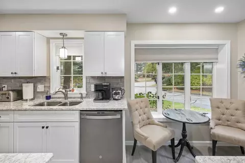 406 Browning Ln #406, Worcester, MA 01609 photo 5