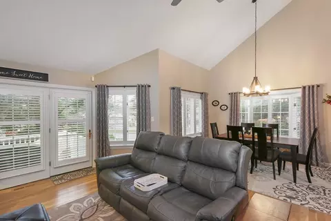 406 Browning Ln #406, Worcester, MA 01609 photo 17