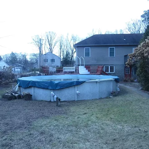 5 Orchard St, Easthampton, MA 01027 photo 9