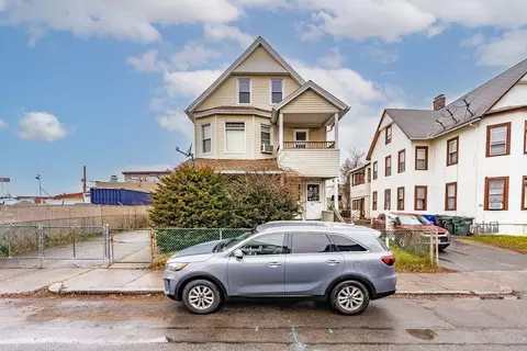 20-22 Rutledge Ave, Springfield, MA 01105