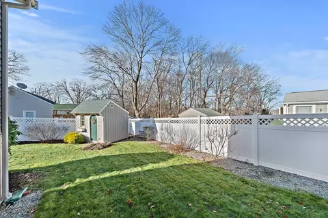 27 Edwards Rd, Braintree, MA 02184 photo 23