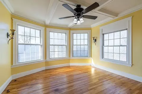405 Main St #4, Haverhill, MA 01830