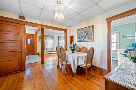 27 Orient St, Worcester, MA 01604 photo 5