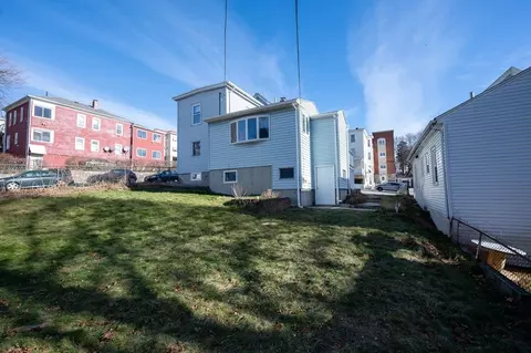 27 Orient St, Worcester, MA 01604 photo 22