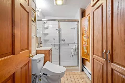 27 Orient St, Worcester, MA 01604 photo 13