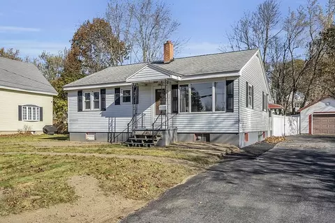 58 Marquette St, Gardner, MA 01440