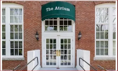 53 Warren St #205, Newburyport, MA 01950