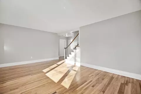 598 Valentine St, Fall River, MA 02720 photo 8