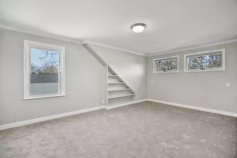 598 Valentine St, Fall River, MA 02720 photo 27