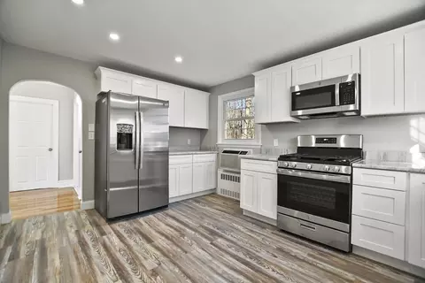 598 Valentine St, Fall River, MA 02720 photo 11
