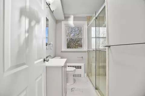 598 Valentine St, Fall River, MA 02720 photo 20
