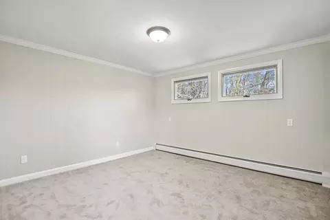 598 Valentine St, Fall River, MA 02720 photo 22
