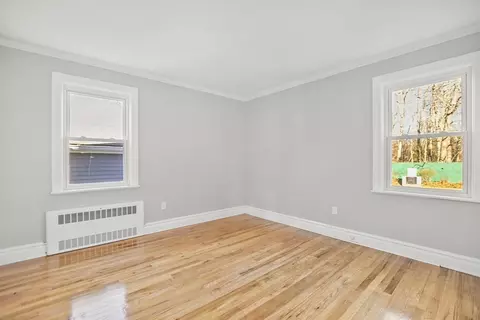 598 Valentine St, Fall River, MA 02720 photo 12