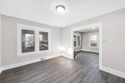 177 Denver St, Springfield, MA 01109 photo 5