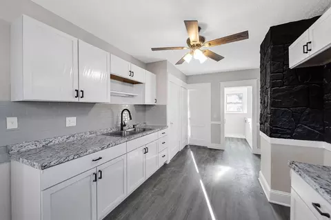 177 Denver St, Springfield, MA 01109 photo 7