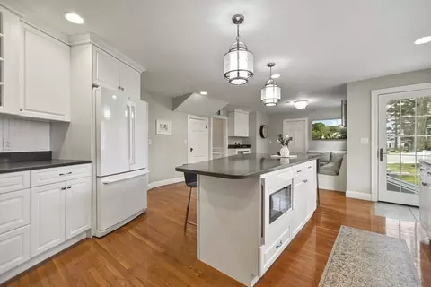348 Webster St, Needham, MA 02494 photo 14