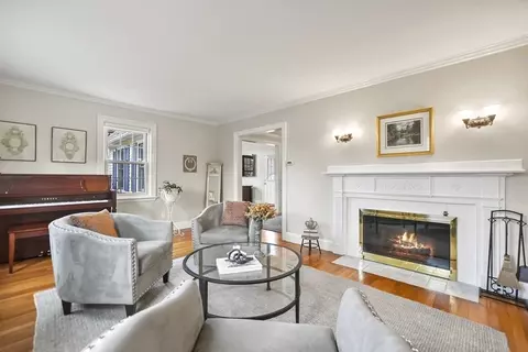 348 Webster St, Needham, MA 02494 photo 3