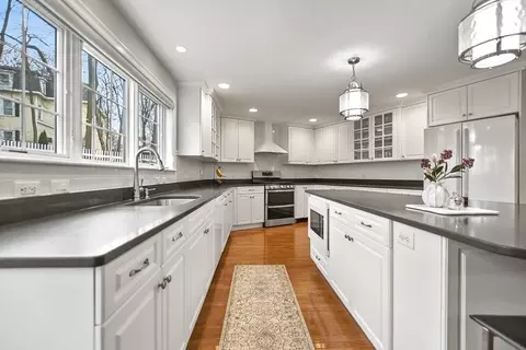348 Webster St, Needham, MA 02494 photo 12