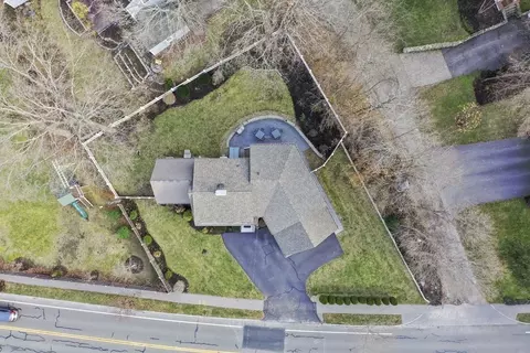 348 Webster St, Needham, MA 02494 photo 39
