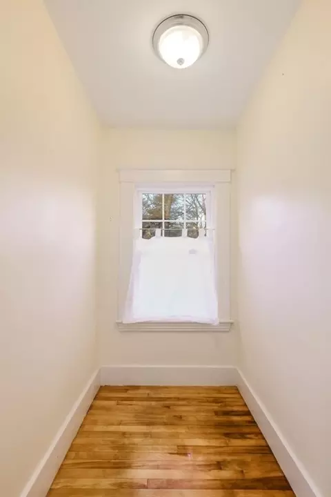 74 Berwick St, Worcester, MA 01602 photo 25