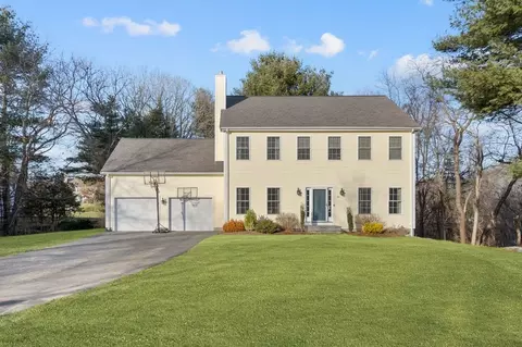 20 Alvin Cir, Raynham, MA 02767