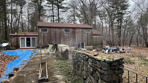 347 Main, Boxford, MA 01921 photo 2