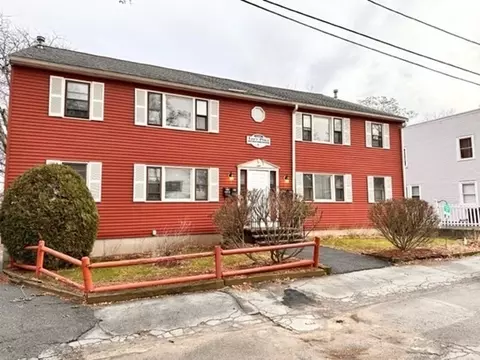 32 Waugh #4, Lowell, MA 01854
