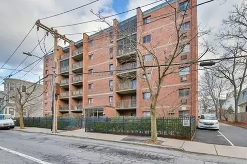 12-16 Ellery St #604, Cambridge, MA 02138