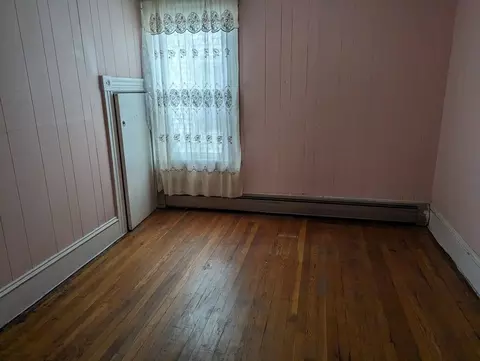 786 Walnut St, Fall River, MA 02720 photo 10