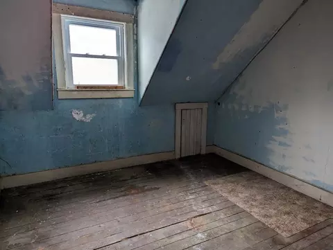 786 Walnut St, Fall River, MA 02720 photo 21