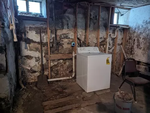 786 Walnut St, Fall River, MA 02720 photo 23