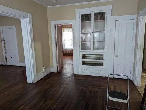 786 Walnut St, Fall River, MA 02720 photo 3