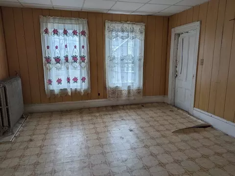 786 Walnut St, Fall River, MA 02720 photo 12