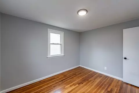 50 Lorimer St, Chicopee, MA 01013 photo 22