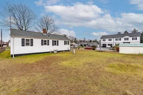 50 Lorimer St, Chicopee, MA 01013 photo 26