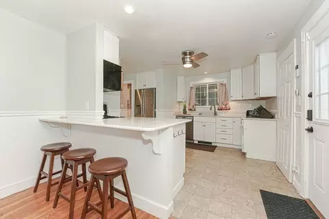 47 Prudential Rd, Worcester, MA 01606 photo 3