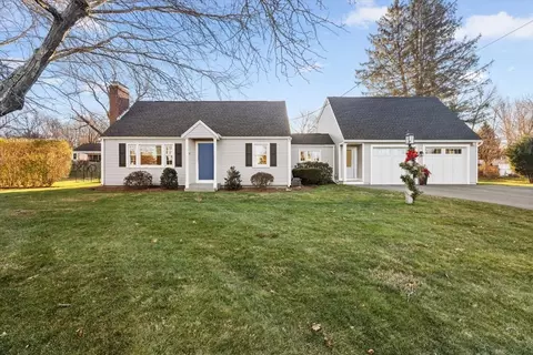 210 W Main St, Westborough, MA 01581