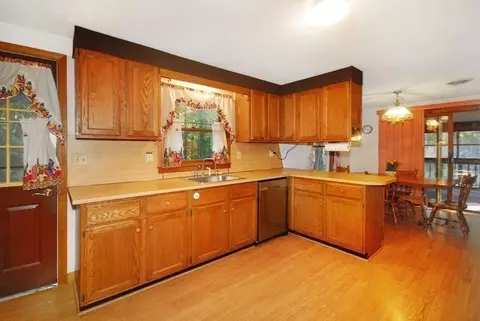 38 Blanchard Rd, Harvard, MA 01451 photo 7