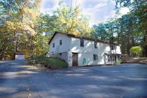 38 Blanchard Rd, Harvard, MA 01451 photo 3