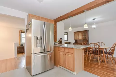 357 Singletary Ln, Framingham, MA 01702 photo 9