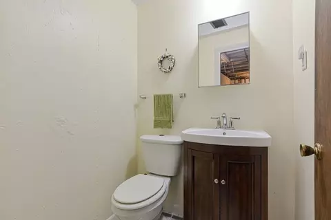 357 Singletary Ln, Framingham, MA 01702 photo 30