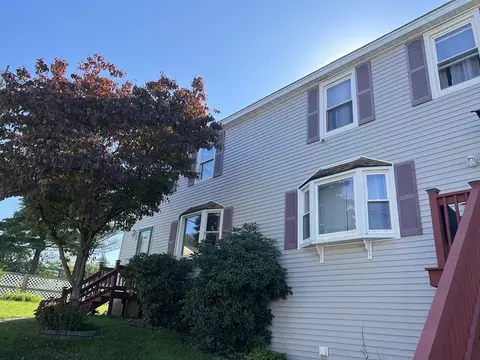 44 Charles St #44, Haverhill, MA 01830