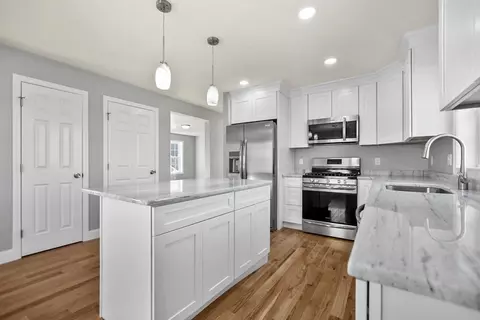 81 Keeley St, Fall River, MA 02722 photo 33
