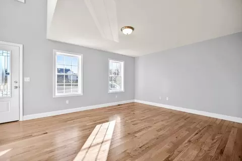 81 Keeley St, Fall River, MA 02722 photo 18
