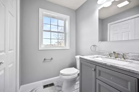 81 Keeley St, Fall River, MA 02722 photo 16