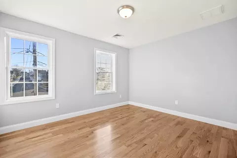 81 Keeley St, Fall River, MA 02722 photo 2